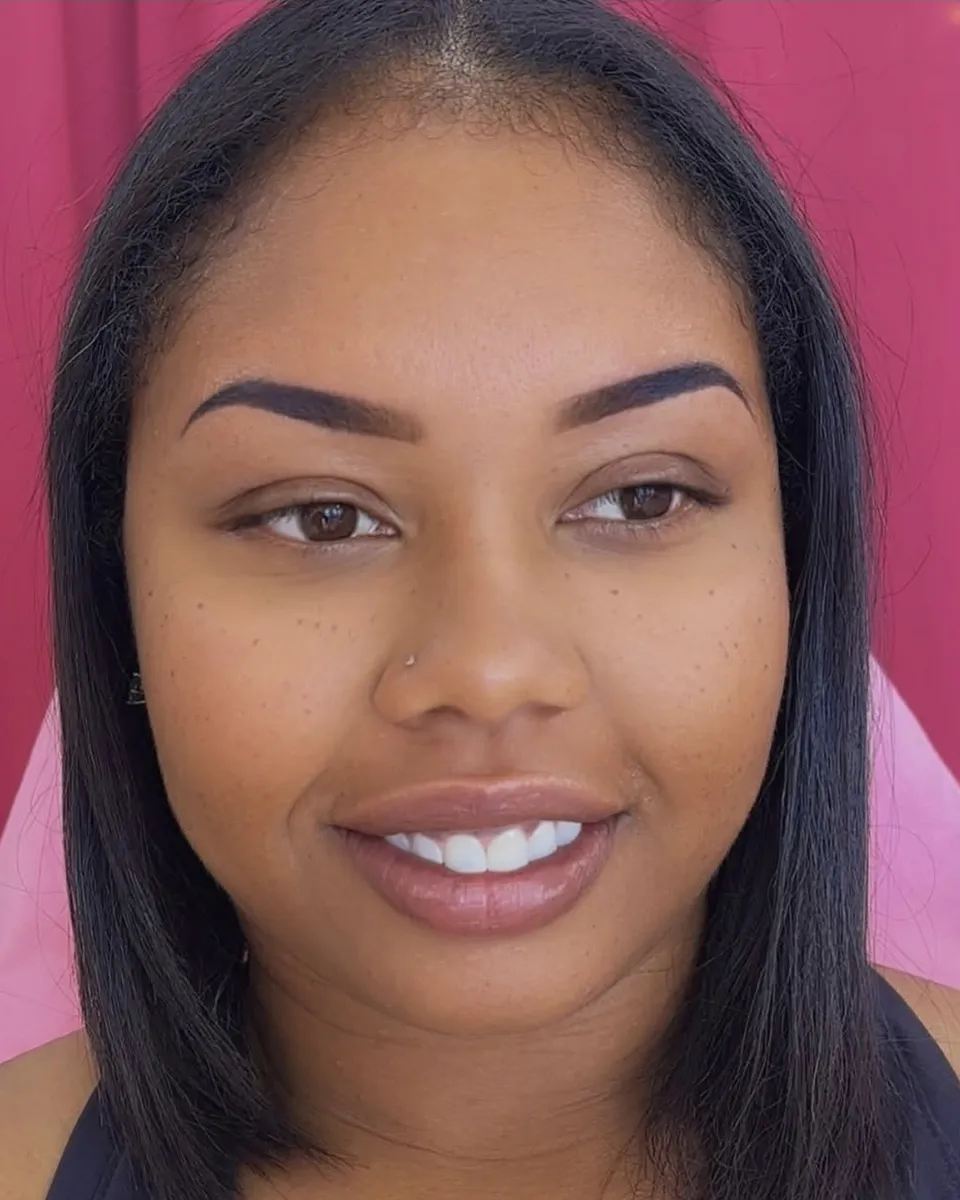 Close-up of healed ombré powder brows with a natural finish
